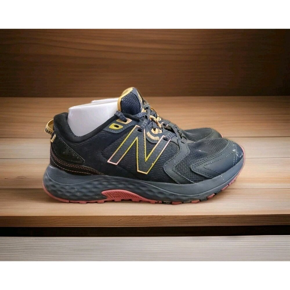 New Balance 410 V7 Running Shoes Athletic Sneakers Women’s Size 9 Gray